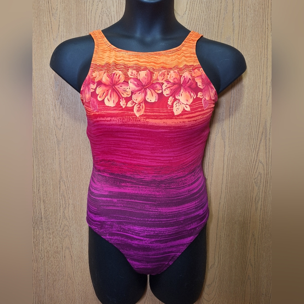 Womens One Piece Swimsuit Size Large
